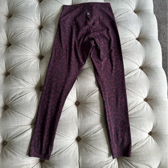 lululemon athletica Purple Patterned Leggings - Picture 2 of 4